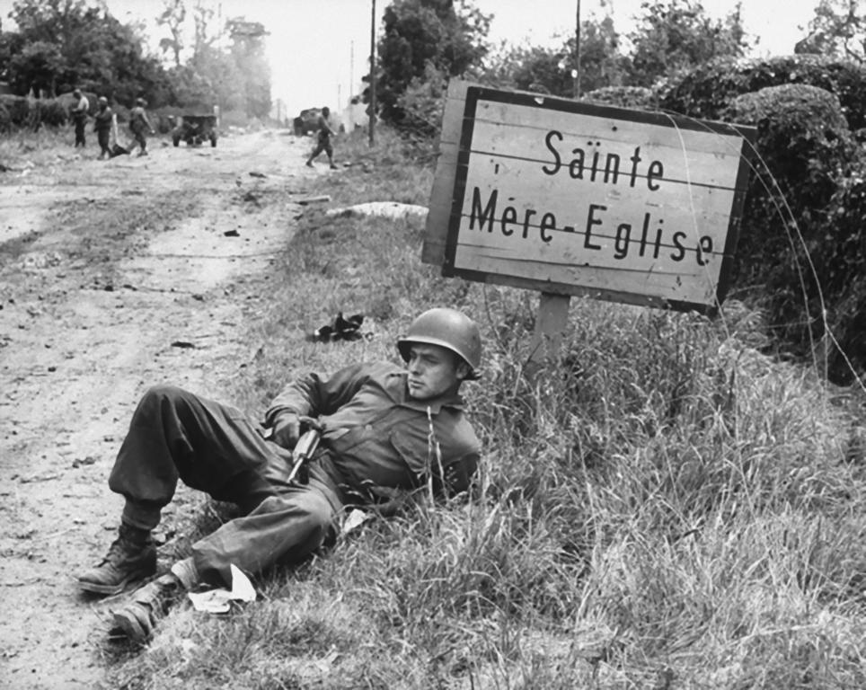 Gites De L'Eglise Sainte-Mère-Église Kültér fotó